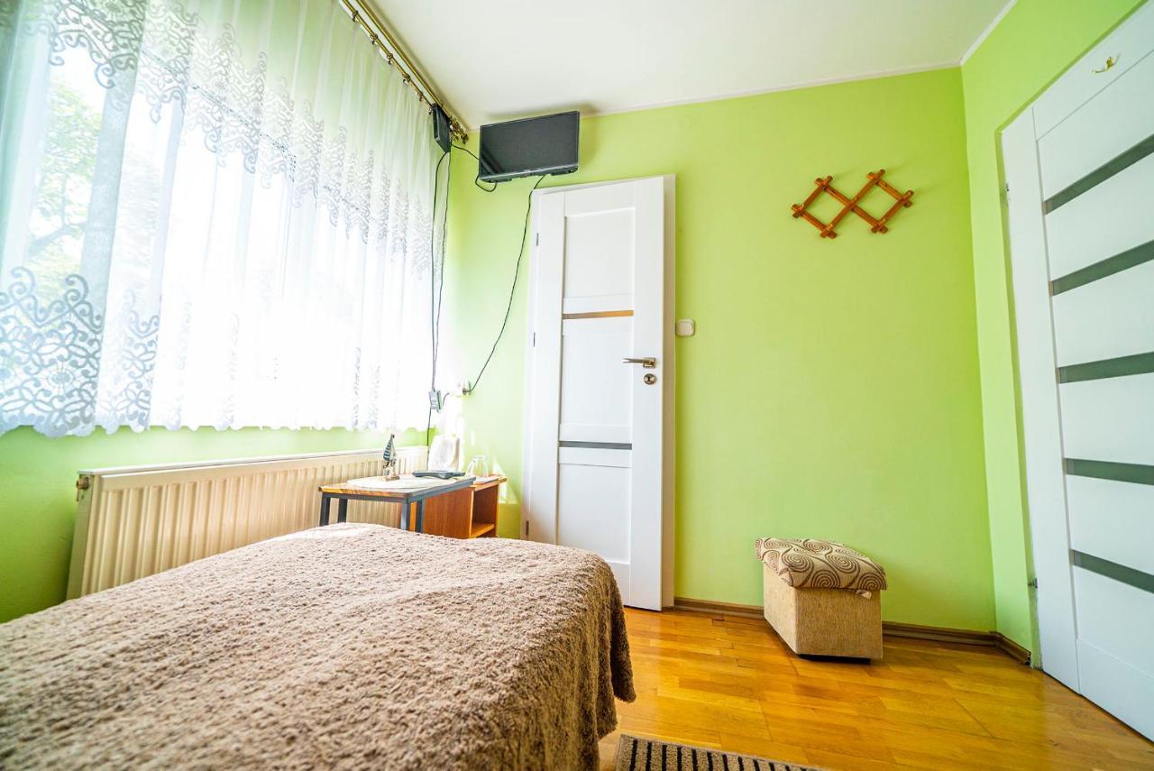 Bronisia Jastarnia Apartment ภายนอก รูปภาพ