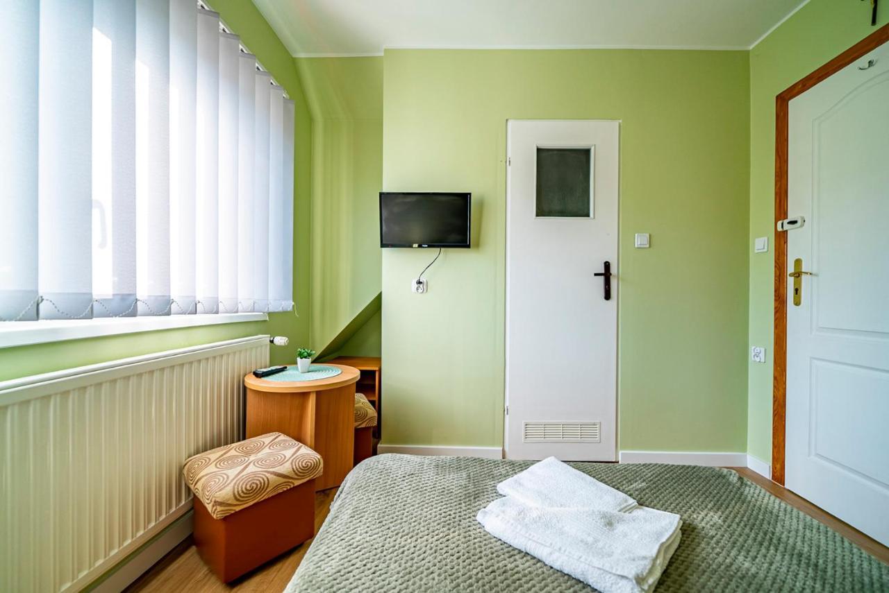 Bronisia Jastarnia Apartment ภายนอก รูปภาพ