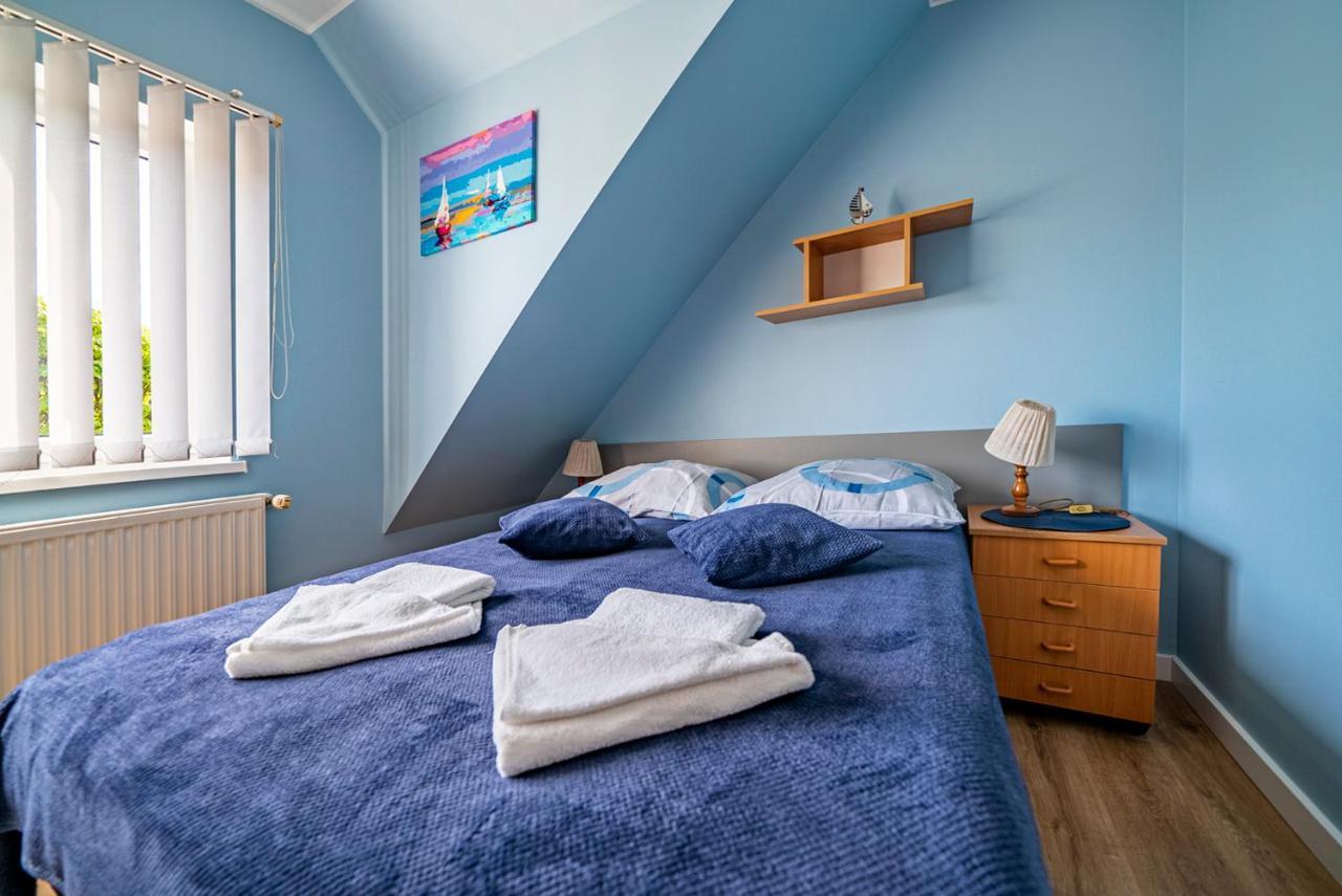 Bronisia Jastarnia Apartment ภายนอก รูปภาพ