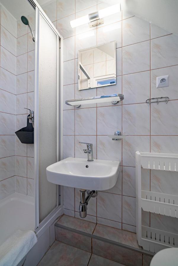 Bronisia Jastarnia Apartment ภายนอก รูปภาพ