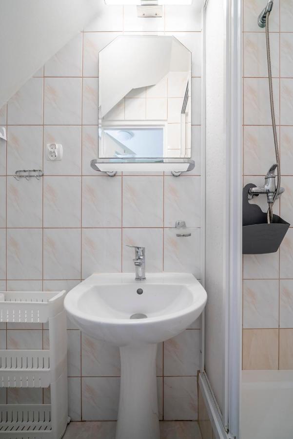 Bronisia Jastarnia Apartment ภายนอก รูปภาพ